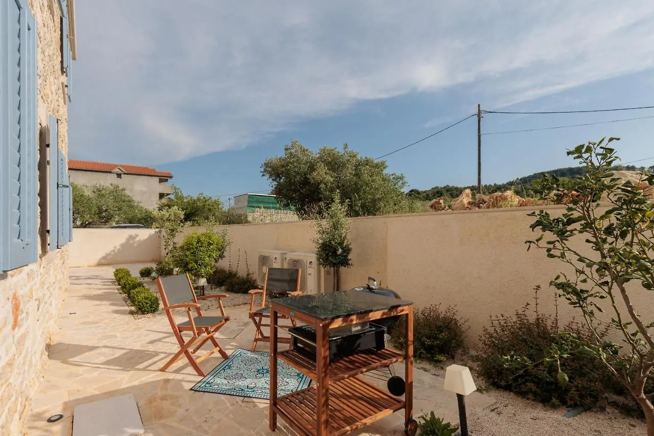 Seafront Villa Adriatica With Pool Dobropoljana Croatia